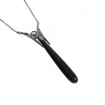 Stříbrný kolier s onyxem a markazity Stříbrný kolier s onyxem a markazity