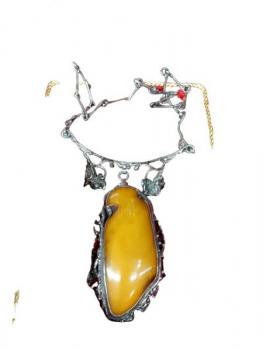 MASIVNÍ STŘÍBRNÝ NÁHRDELNÍK S PŘÍRODNÍM JANTAREM MASIVNÍ STŘÍBRNÝ NÁHRDELNÍK S PŘÍRODNÍM JANTAREM